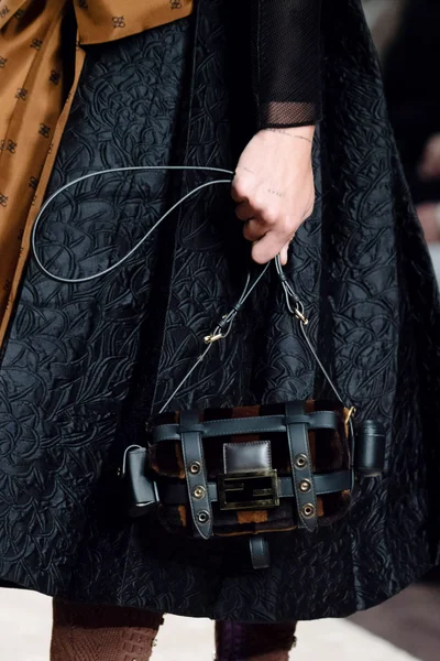 Look 82
